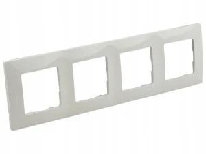 Legrand-NILOE-Ramka-poczworna-biala-665004.jpg