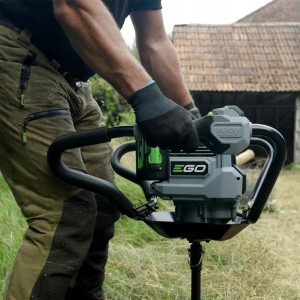 Wiertnica-glebowa-akumulatorowa-EGO-PHA7400E-Power-na-baterie-56V-mocna-Zastosowanie-do-gleby.jpg